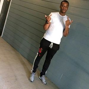 Meet your Posher, Deno